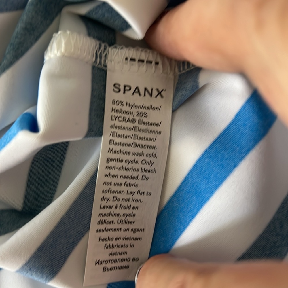 NWT SPANX Ocean Stripe Coastal Blue 2X Swim Sun Rash Protection Shirt UPF 50+ - Picture 7 of 7